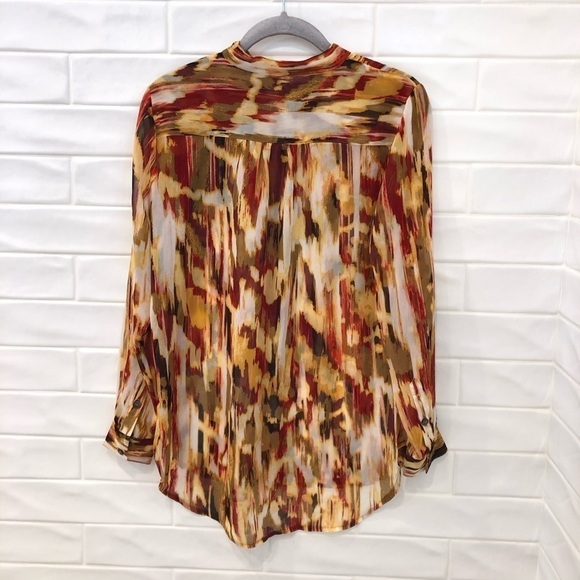 TWO by Vince Camuto button down top - Picture 4 of 4